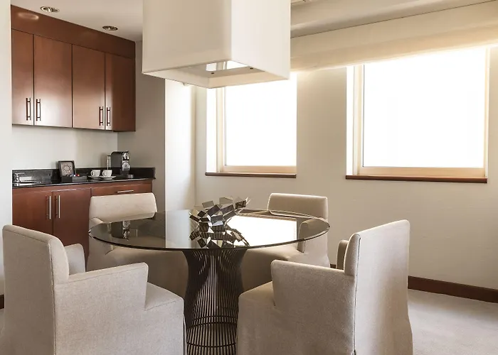 Park Hyatt Hotel 5*
